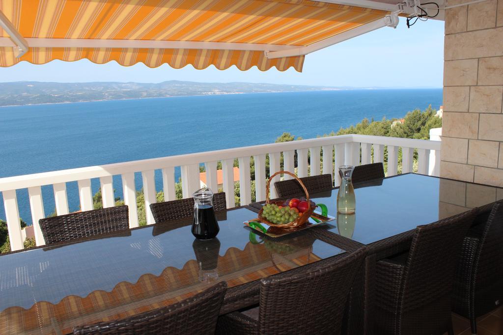 Natalie Apartment Omis Exterior photo