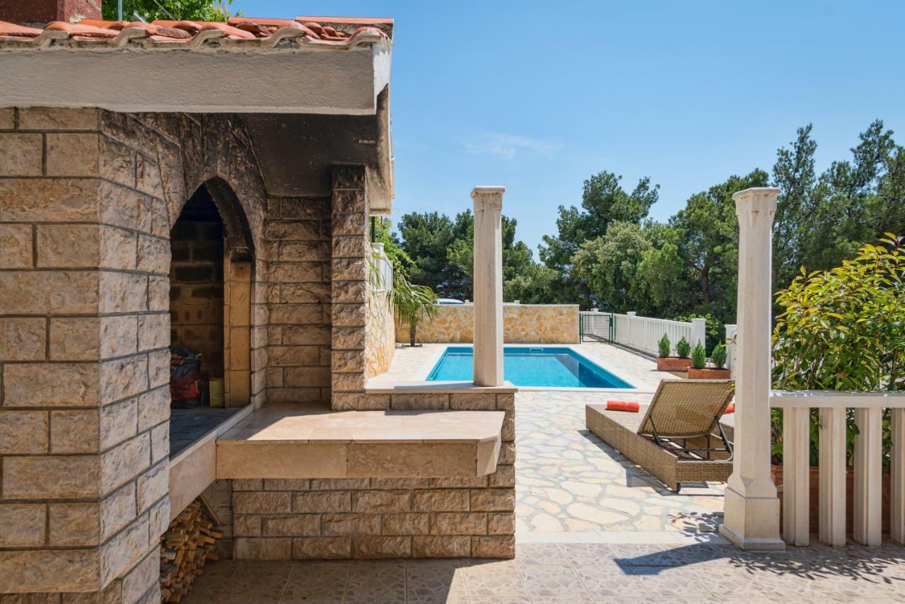 Natalie Apartment Omis Exterior photo