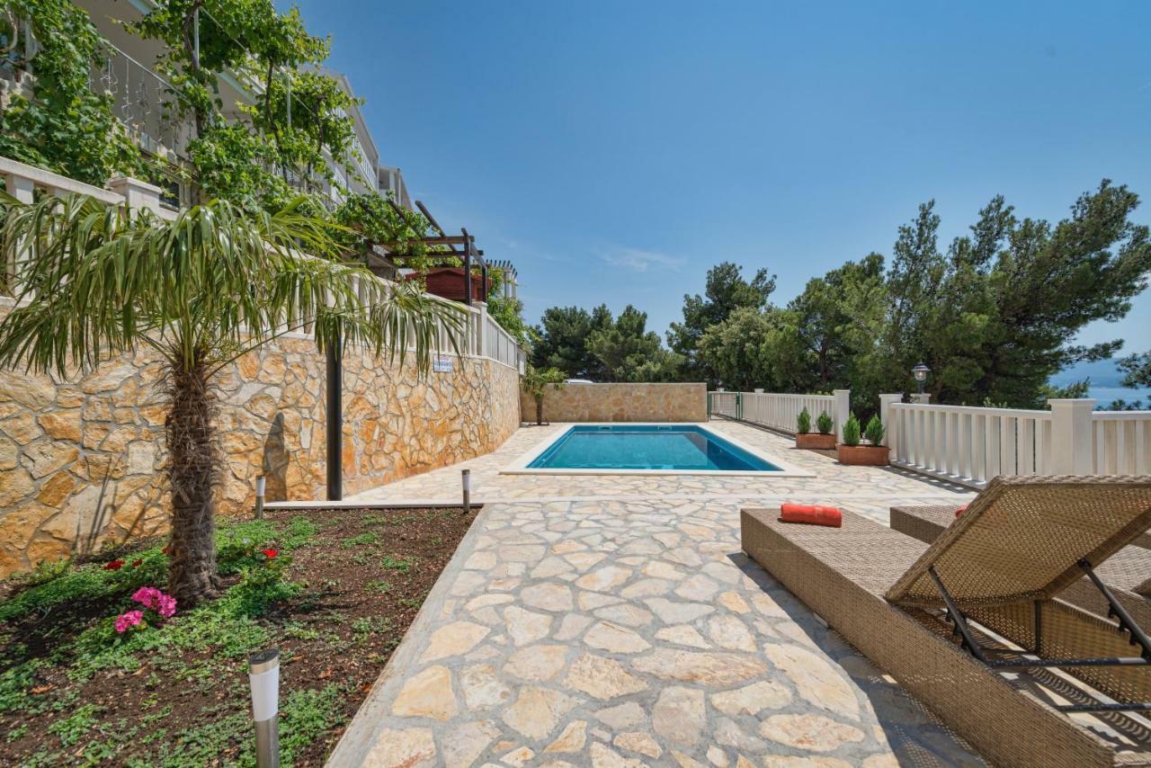 Natalie Apartment Omis Exterior photo
